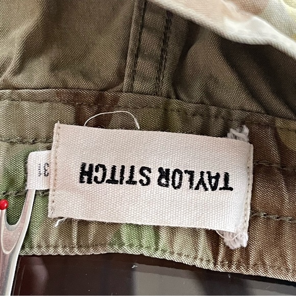 Taylor Stitch Camo The Adventure Shorts - Picture 6 of 7